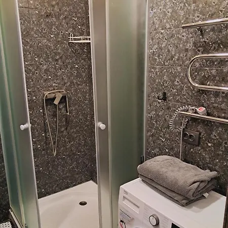 איוונו-פרנקיבסק New Modern Apartments In The Center מראה חיצוני תמונה